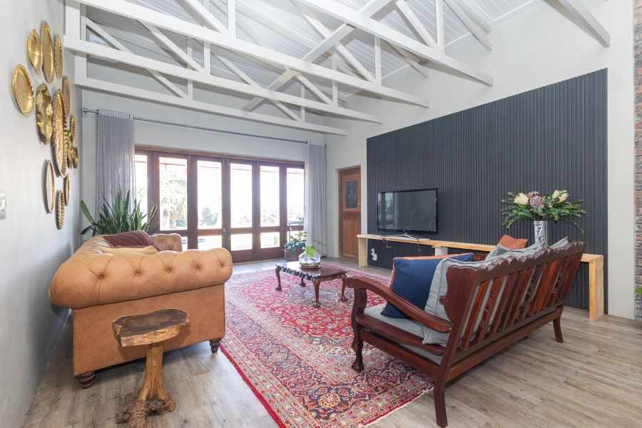 7 Bedroom Property for Sale in Penhill Western Cape
